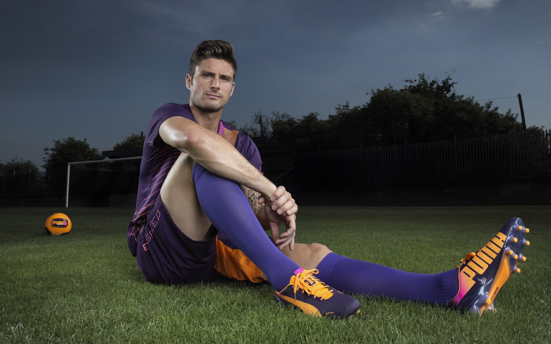 开云娱乐-芬兰队三分线命中率爆表，成为速攻样板，芬兰队3号  第2张